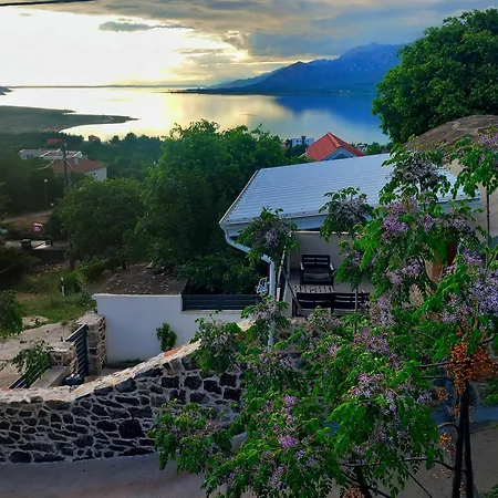 Kuca Za Odmor 